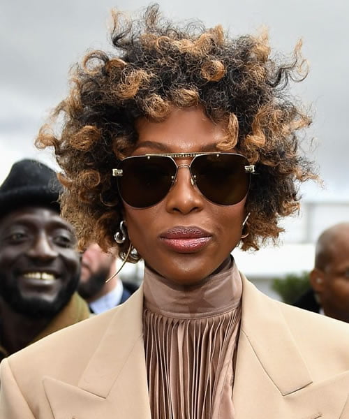 Curly hairstyles for women in 2021