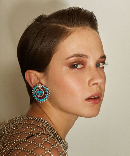 Pixie haircuts and hair styles for 2021 - 2022