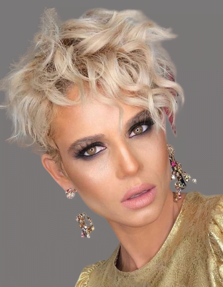 Messy short haircut 2021