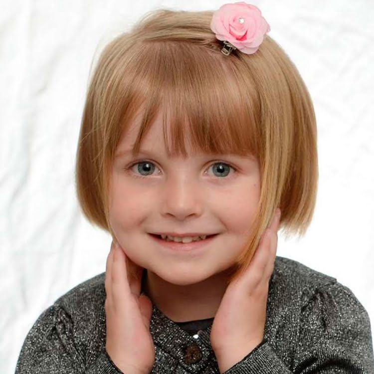 Short haircuts for girls in 2021-2022
