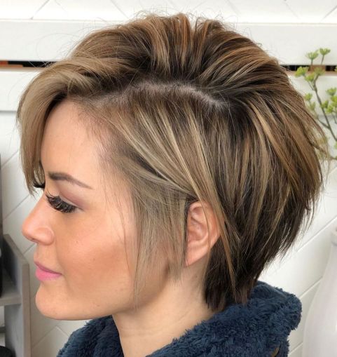 Short hairstyles for fine hair 2021-2022