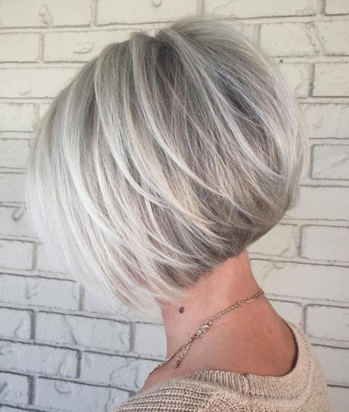 Short hairstyles for fine hair 2021-2022