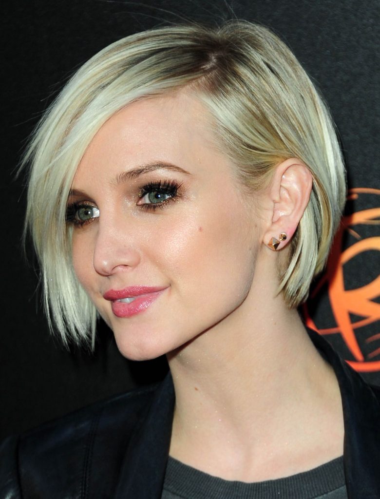 Asymmetrical Short Haircuts for Women in 2021-2022