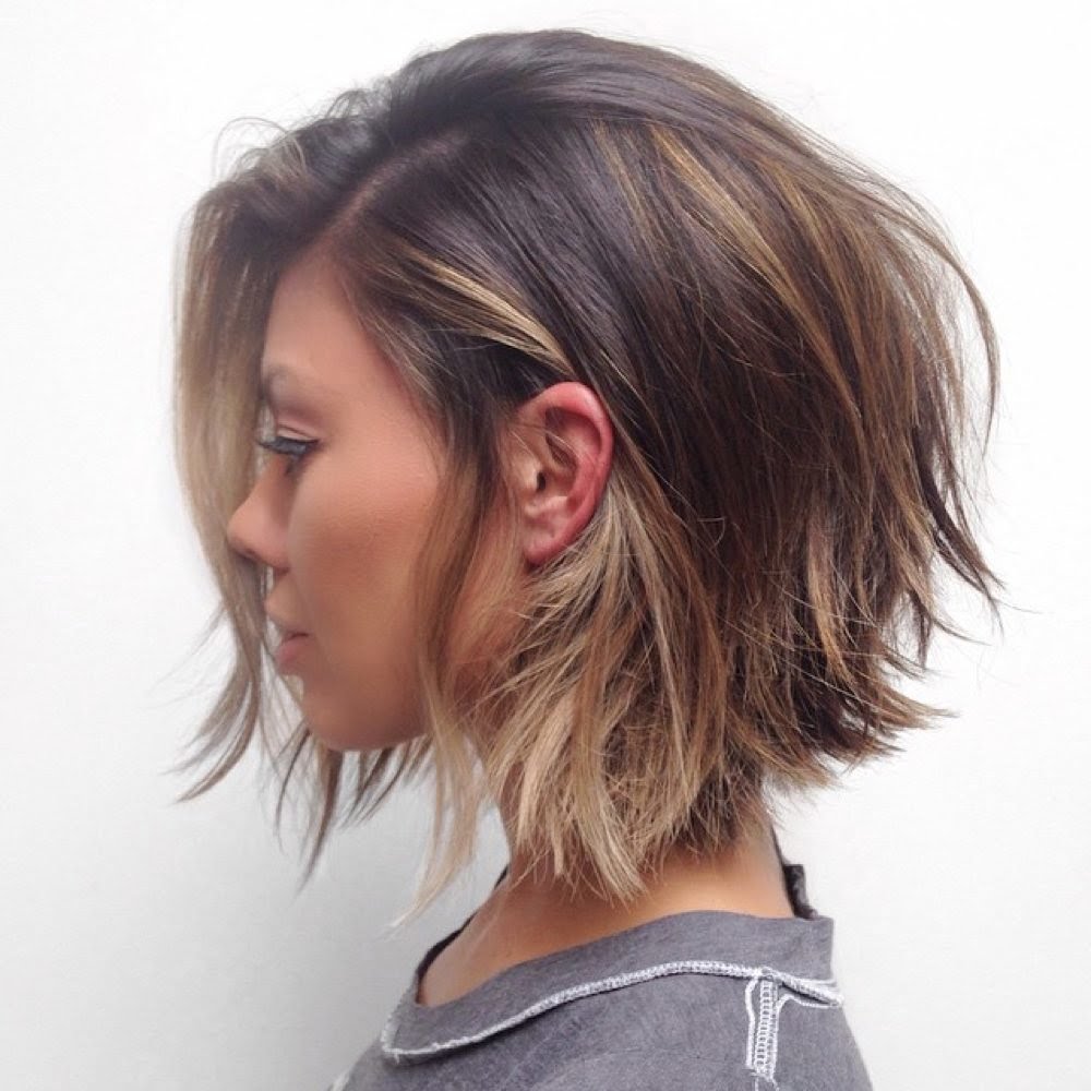 Layered Short Haircuts for Women 2021-2022