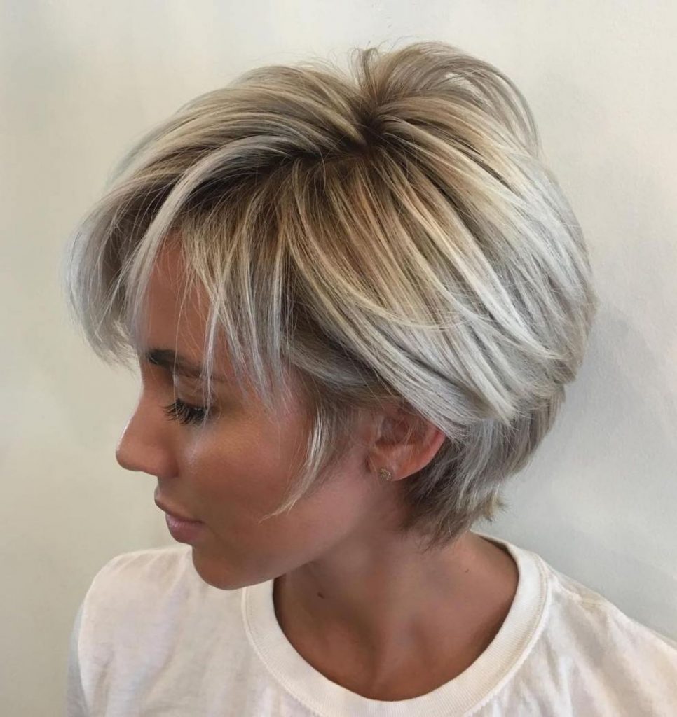 Layered Short Haircuts for Women 2021-2022