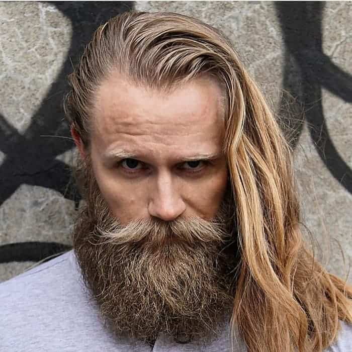 Long Hairstyles for men in 2021-2022