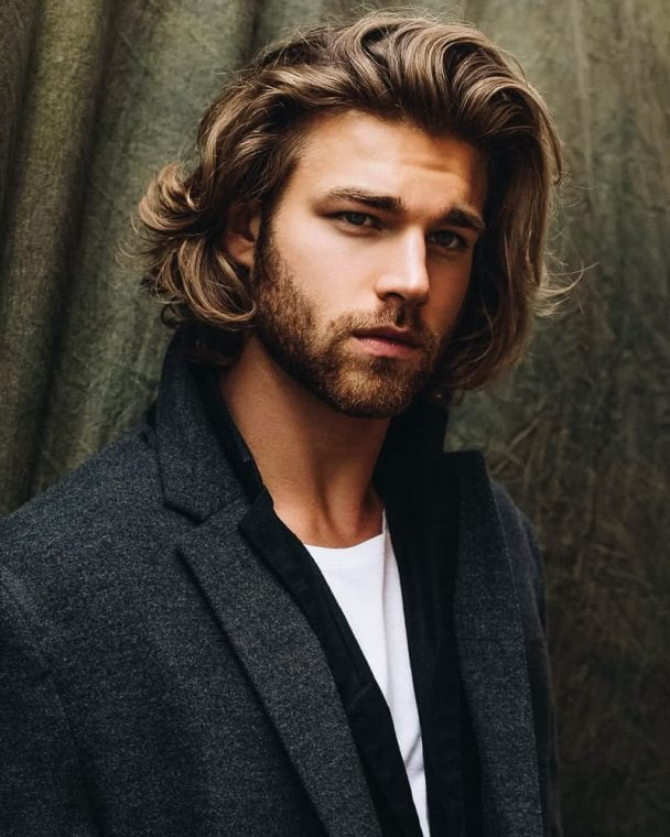 Long Hairstyles for Men in 2021-2022 : New Haircut Ideas