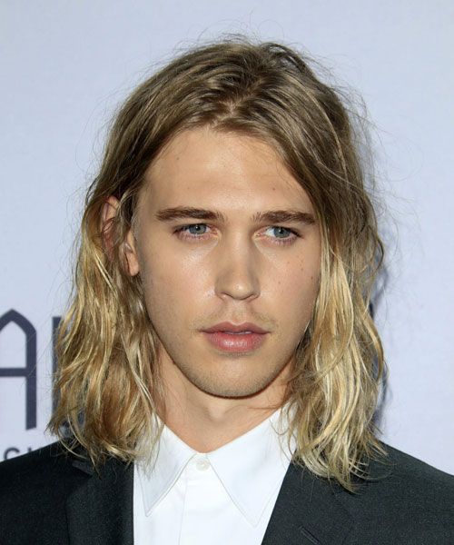 Long Hairstyles for men in 2021-2022