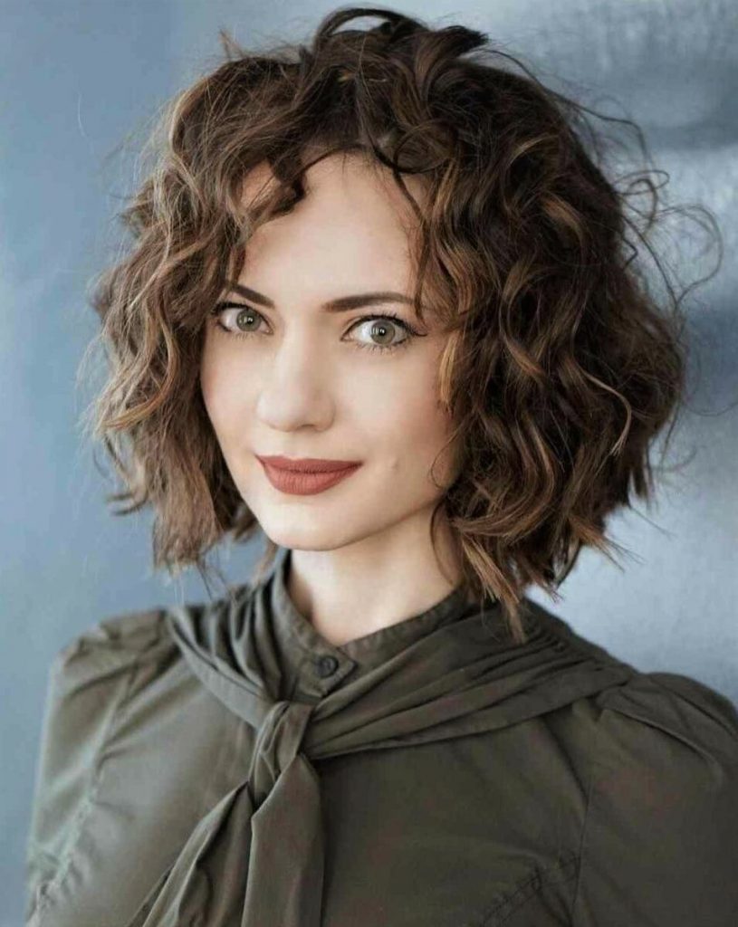 Short Curly Hair 2021-2022