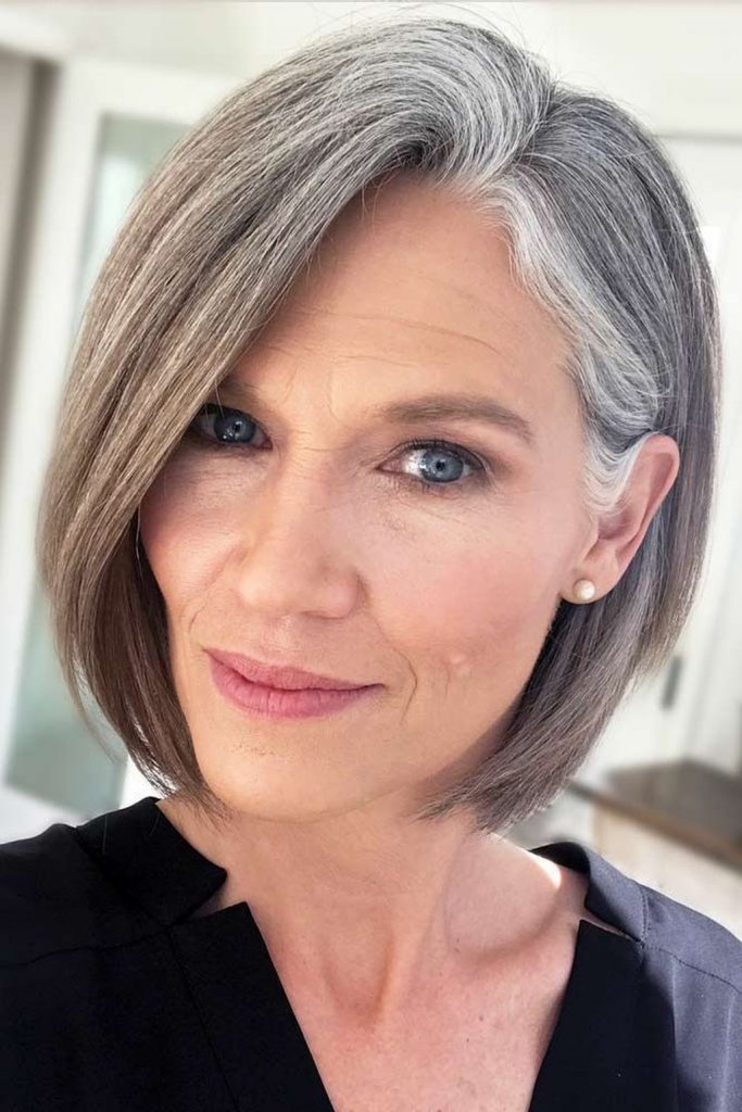 Short Bob Haircuts for Women Over 60 in 2021-2022