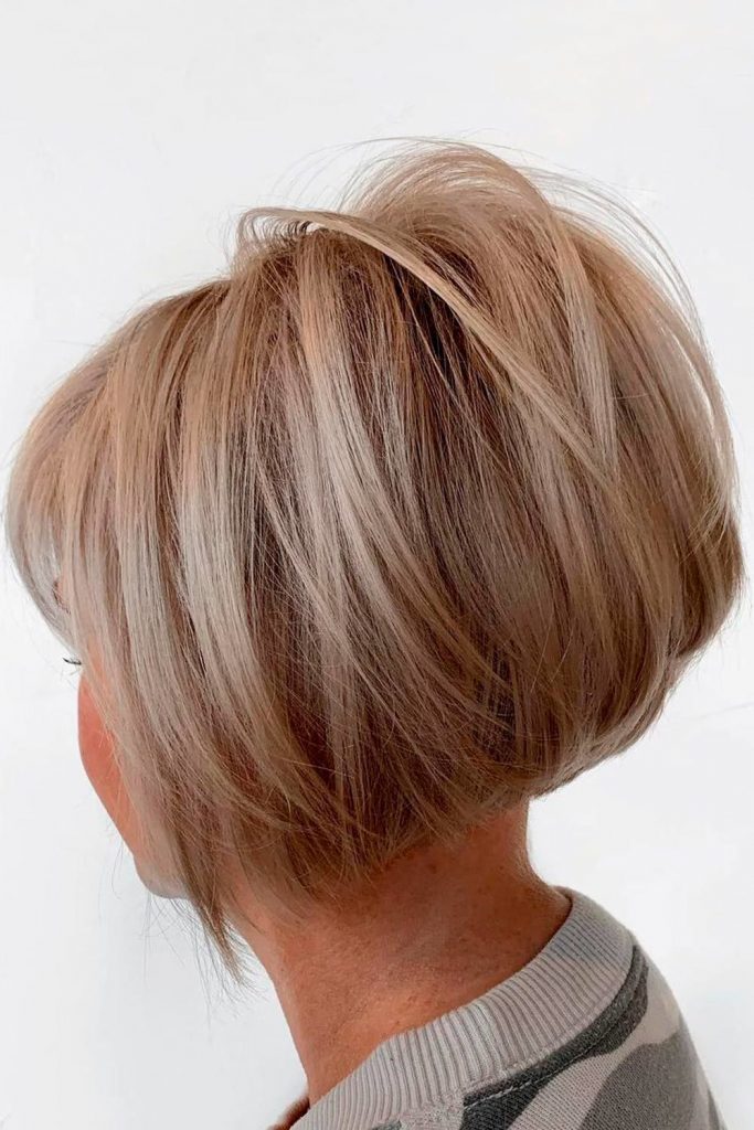 Short haircuts for women over 50 in 2021-2022