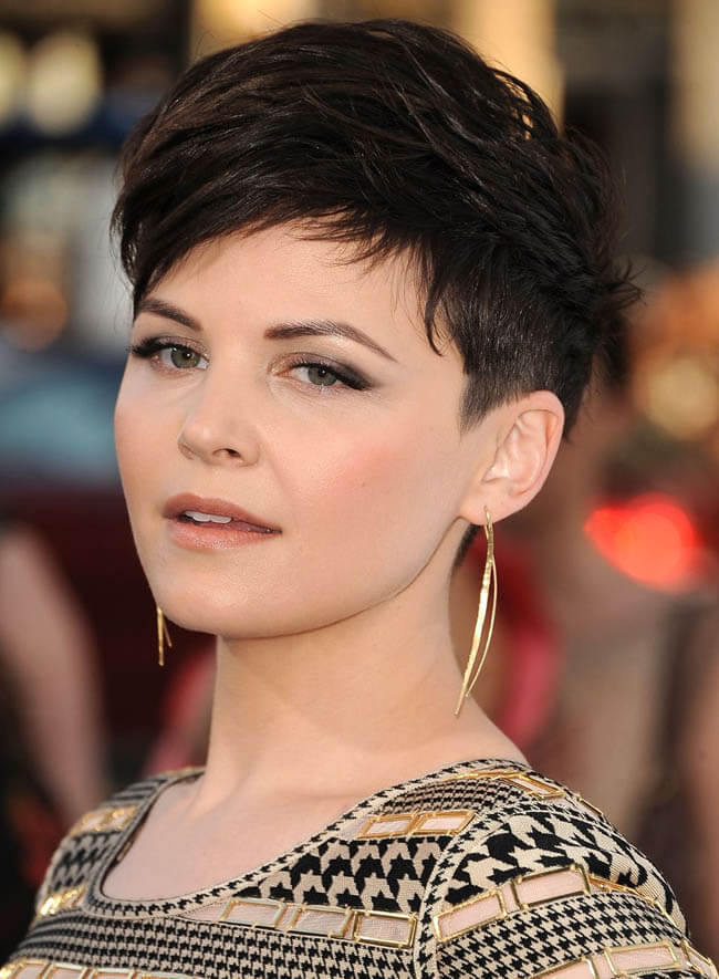 Pixie haircuts for women with round face in 2021-2022