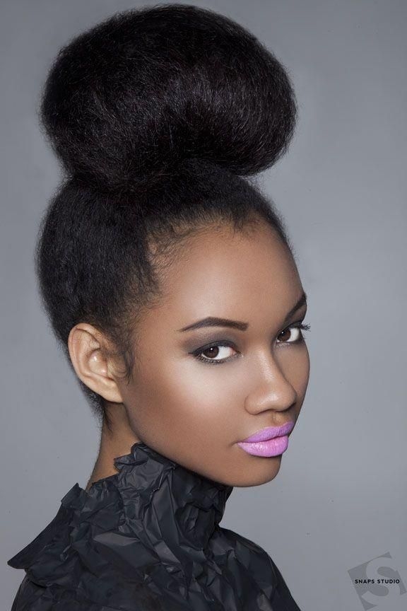 Bun hairstyles for black women 2021-2022