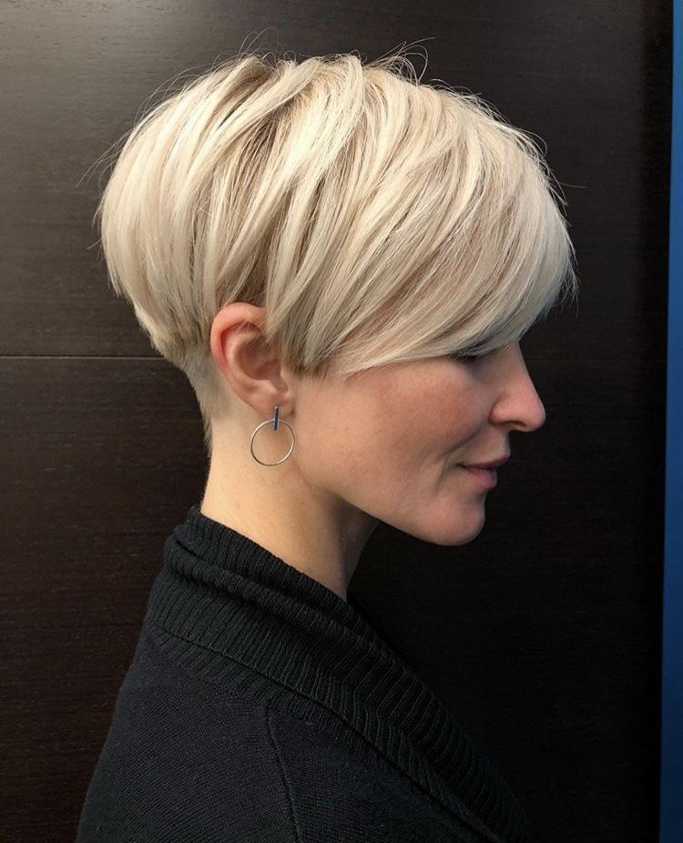 Long Pixie Cuts and Hair Colors in 2022-2023