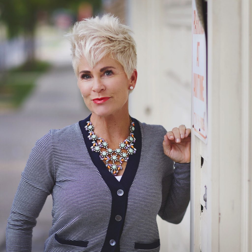 Short hairstyles for women over 60 in 2022-2023