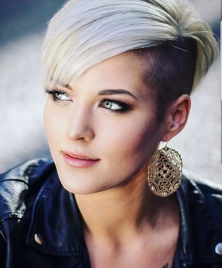 Pixie hair cuts and hair colors for 2022