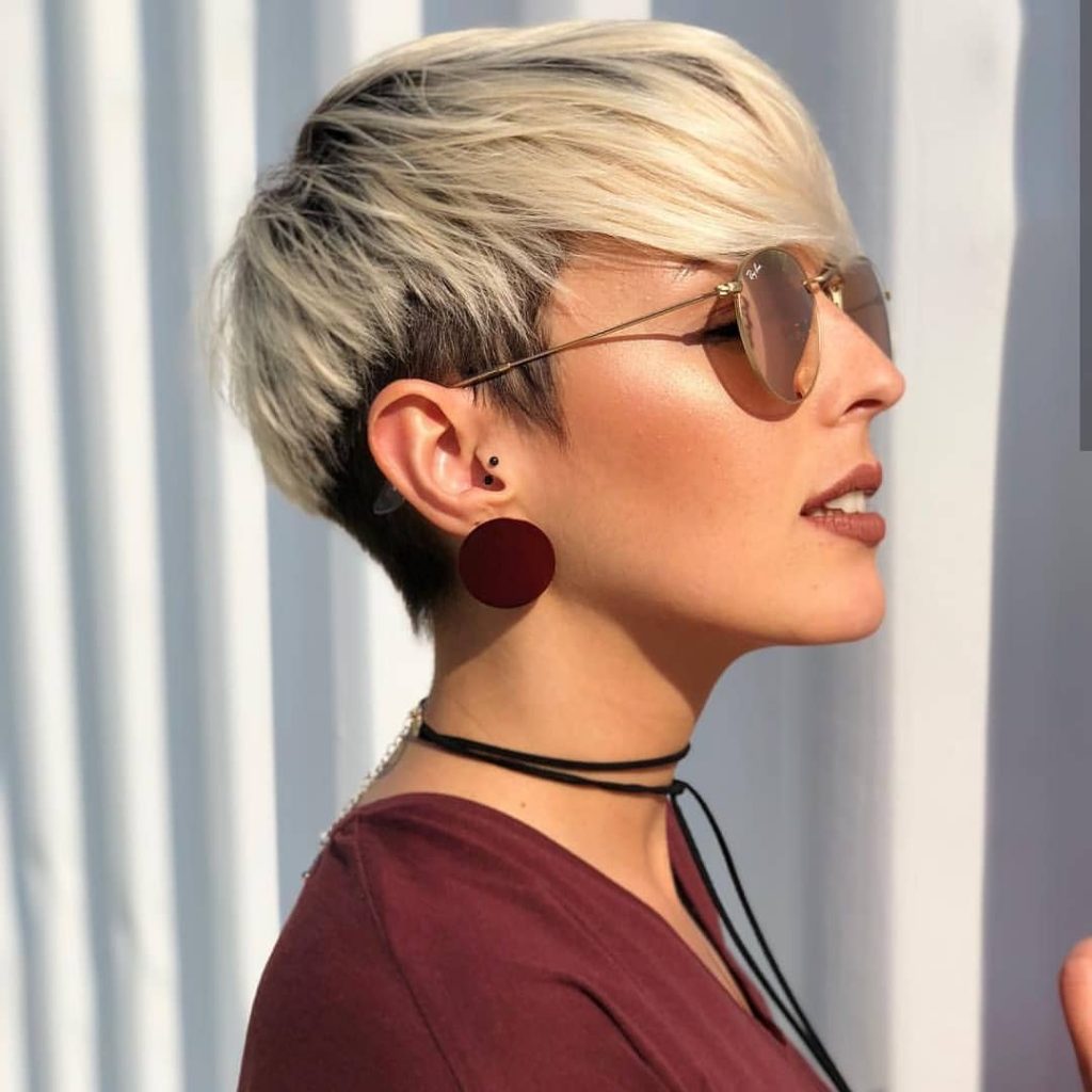 Pixie hair cuts and hair colors for 2022