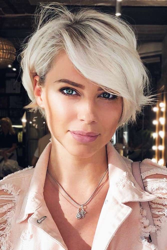 Pixie hair cuts and hair colors for 2022