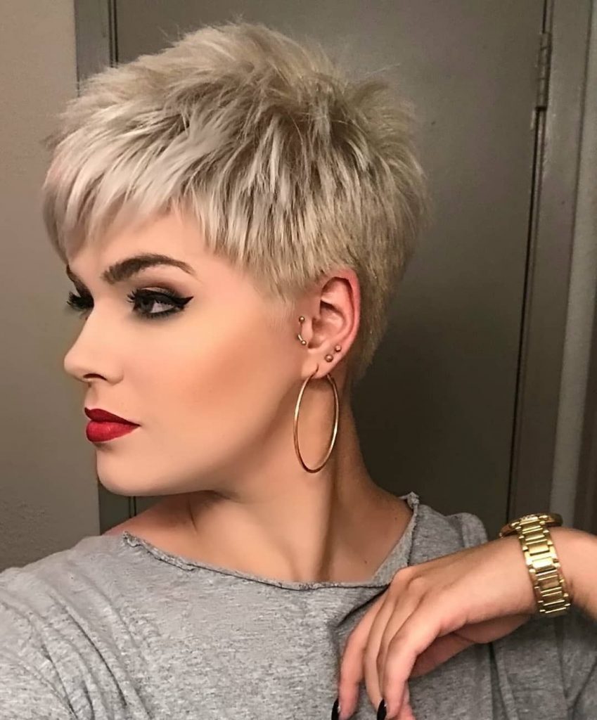 Pixie hair cuts and hair colors for 2022