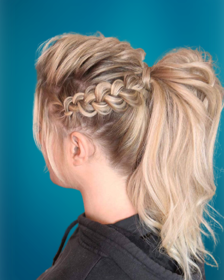 High ponytail hairstyles for women 2022-2023