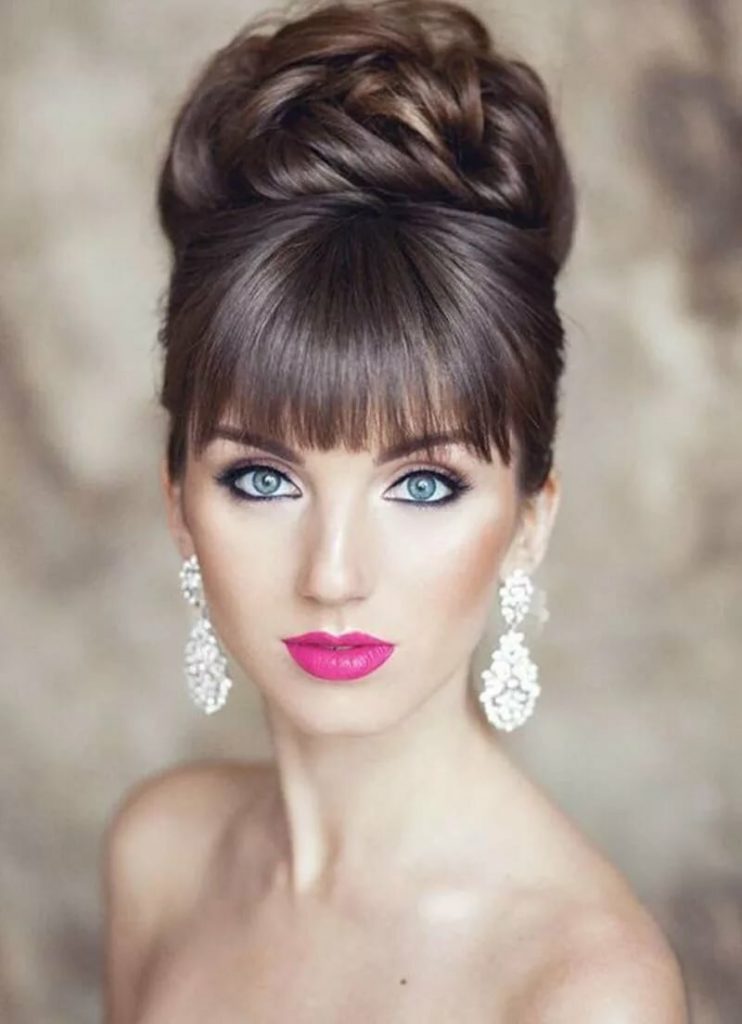 Are bangs in style in 2022 - Haircuts with bangs for face types