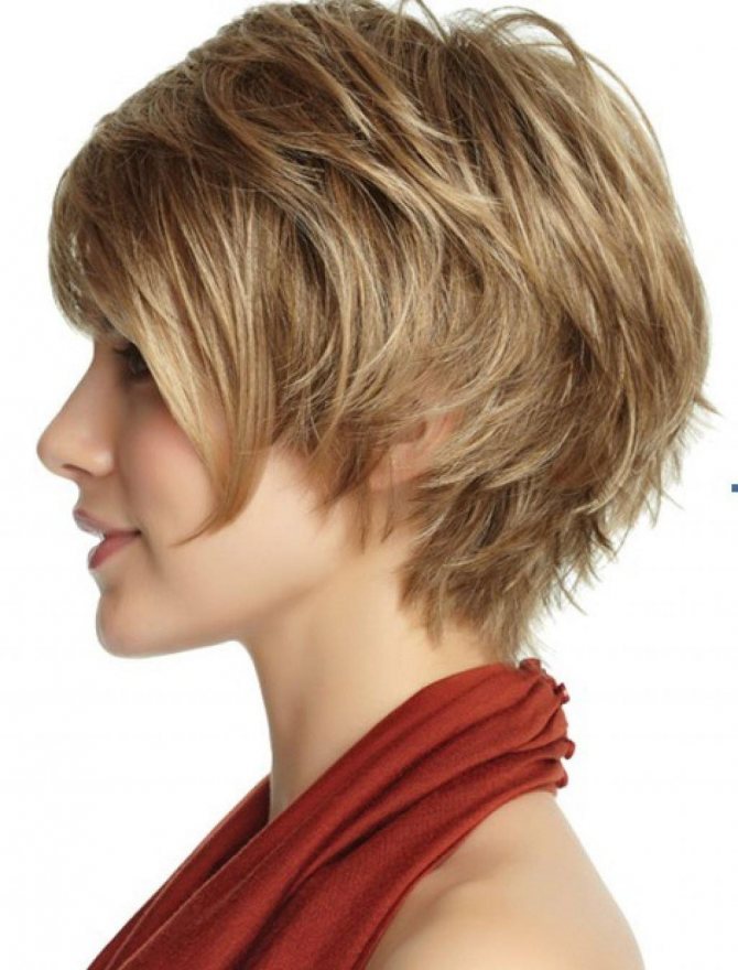 Layered haircuts and hairstyles for 2022-2023