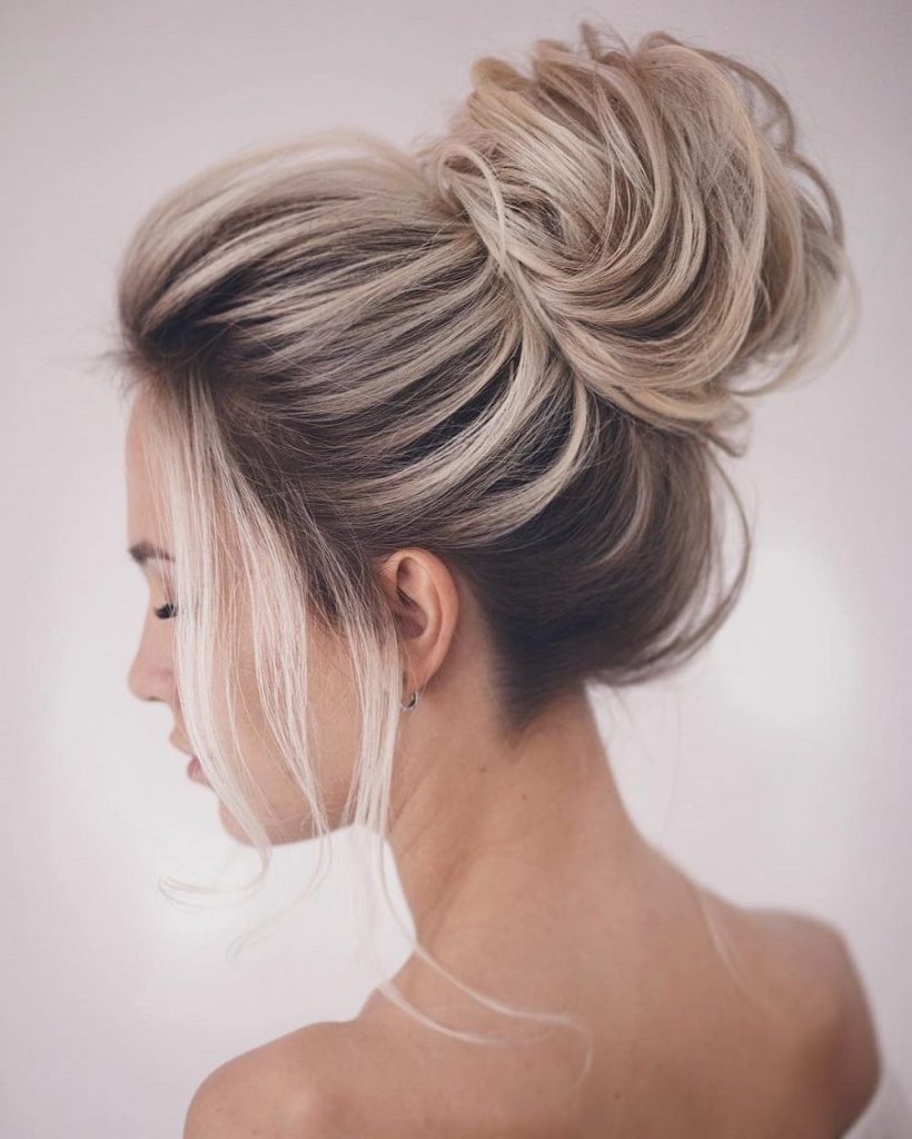 Messy Bun hairstyles for Women 2022-2023 | What is a messy bun?