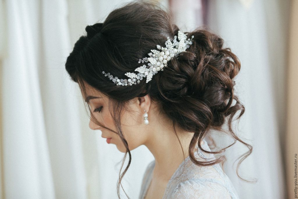 Wedding Hairstyles 2022 - Which hairstyle is best for engagement?