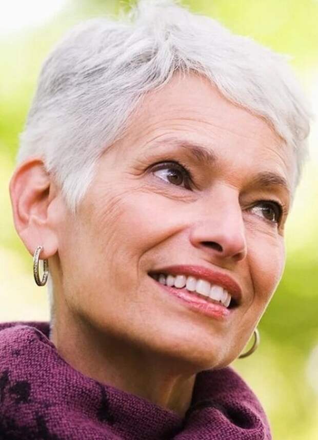 short haircuts for women over 60, pixie haircuts 2023