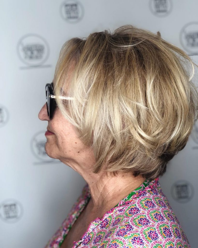 Short bob haircuts for older women over 60 in 2023